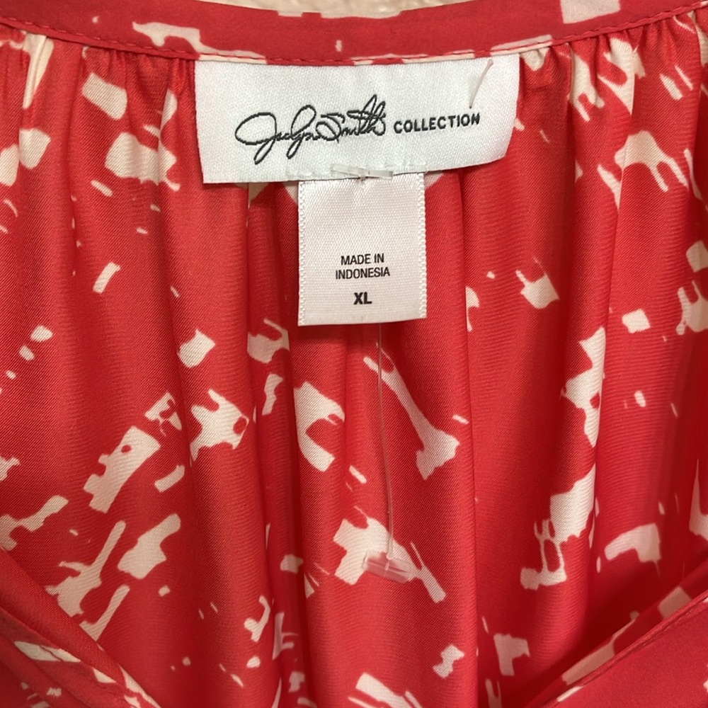 Jacqueline Smith collection - Picture 3 of 4